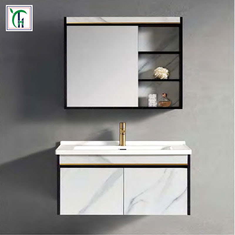 多层实木浴室柜