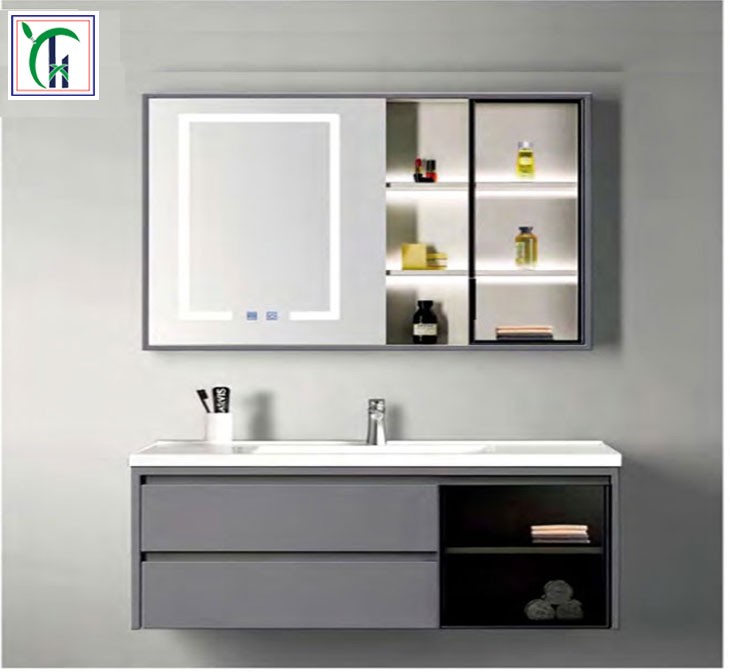 多层实木浴室柜