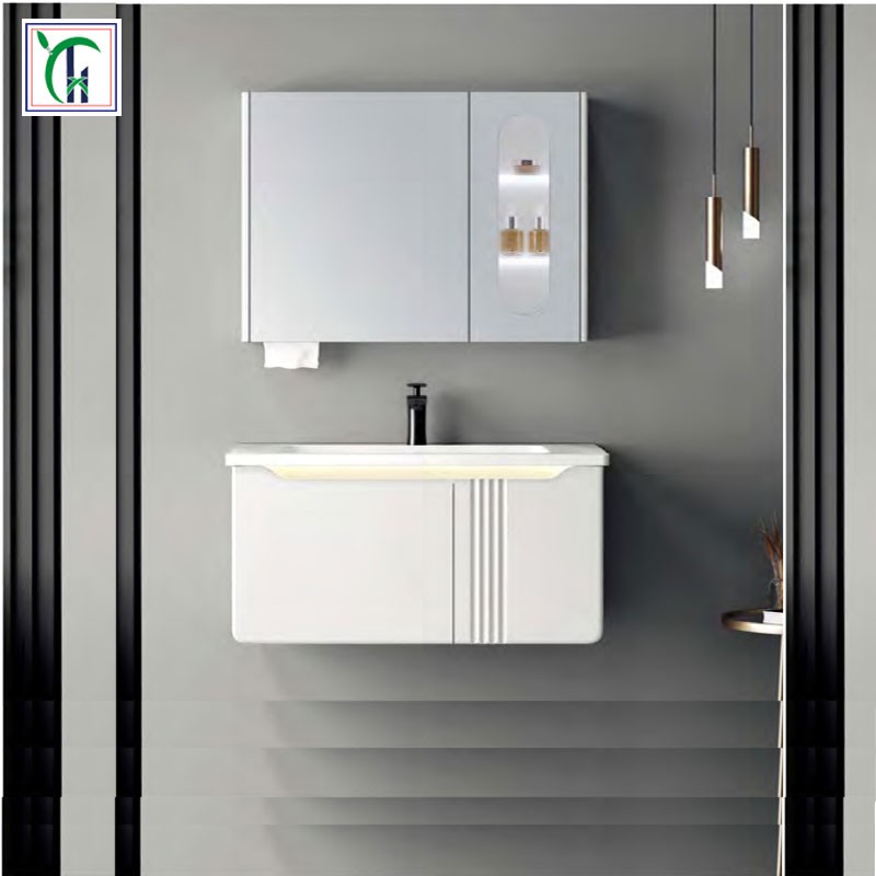 多层实木浴室柜