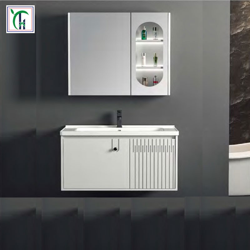 多层实木浴室柜